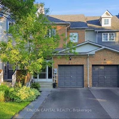 31,&nbsp;Ochalski, Bayview Wellington, Aurora