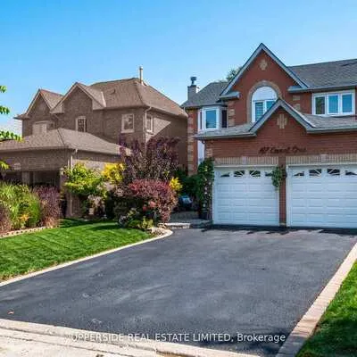 167,&nbsp;Covent, Aurora Highlands, Aurora