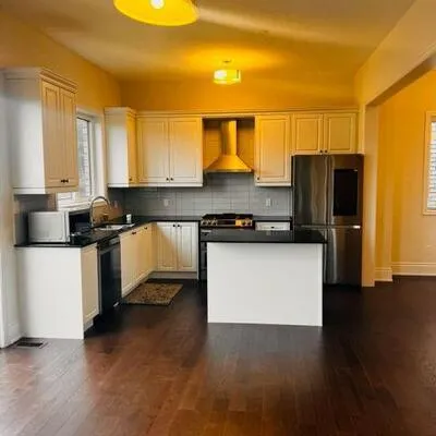 184,&nbsp;Sunset Vista, Aurora Estates, Aurora