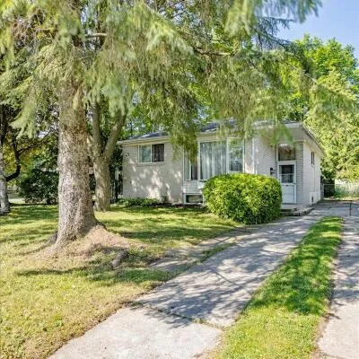 2,&nbsp;Corbett, Aurora Highlands, Aurora