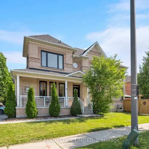 Premium freehold home for sale: 51, Pedersen, Bayview Wellington, Aurora