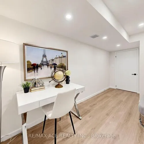 Premium freehold home for sale: 368, Elyse, Bayview Northeast, Aurora