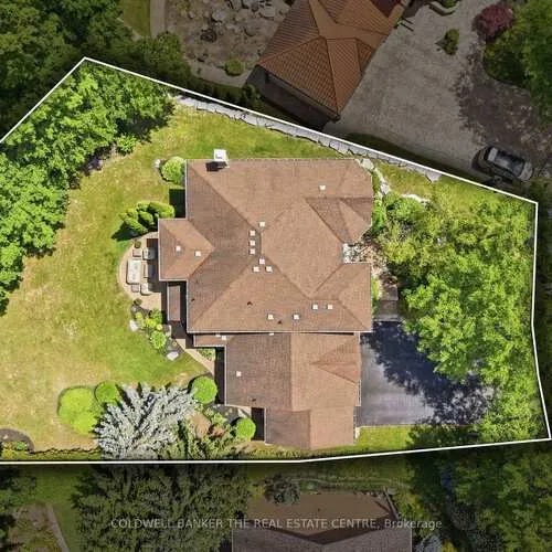 Premium freehold home for sale: 49, Falling Leaf, Hills of St Andrew, Aurora