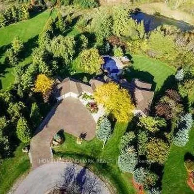 113,&nbsp;Offord, Bayview Southeast, Aurora