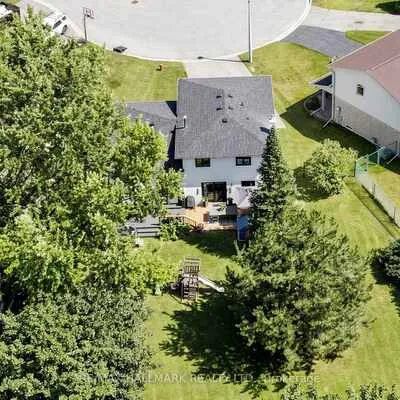 20,&nbsp;Oak, Aurora Village, Aurora