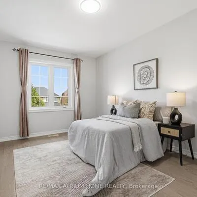 526,&nbsp;Mavrinac, Bayview Northeast, Aurora