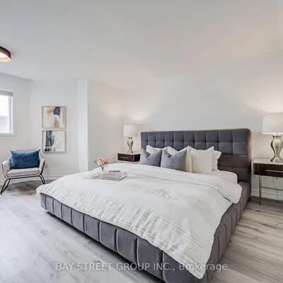 5,&nbsp;Luxton, Bayview Wellington, Aurora
