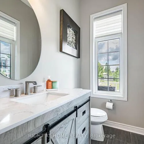 Premium freehold home for sale: 2, Cottonwood Hollow, Aurora Estates, Aurora