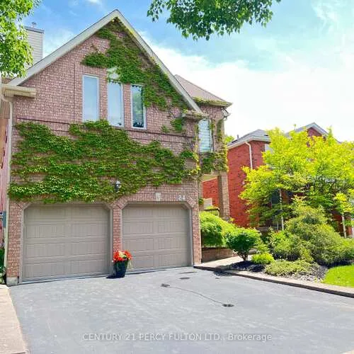 Premium freehold home for sale: 84, Loraview, Aurora Highlands, Aurora