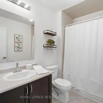 1202,&nbsp;Wellington, Bayview Northeast, Aurora
