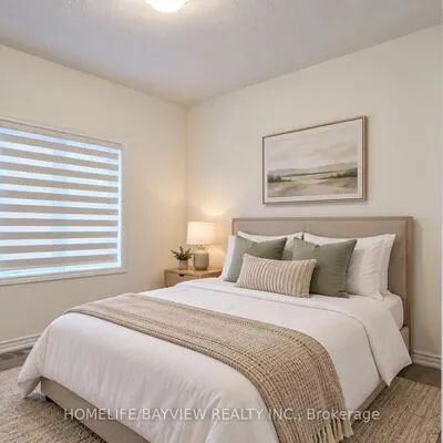 105,&nbsp;Halldorson, Bayview Northeast, Aurora