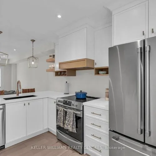Premium freehold home for sale: 37, Bowler, Bayview Wellington, Aurora