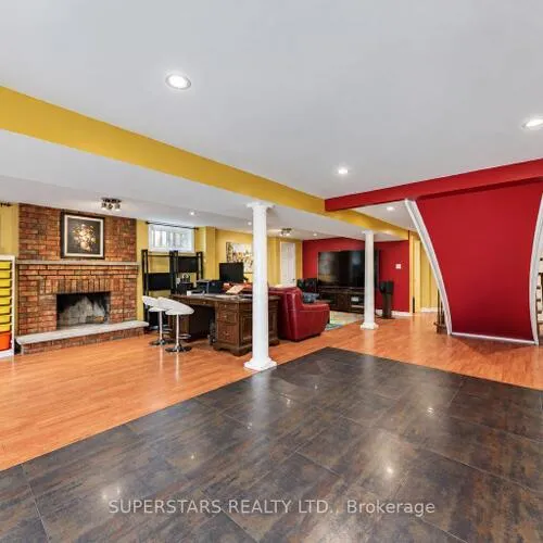 Premium freehold home for sale: 109, Heathwood Heights, Hills of St Andrew, Aurora