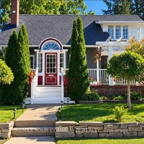 Premium freehold home for sale: 19, Mark, Aurora Village, Aurora