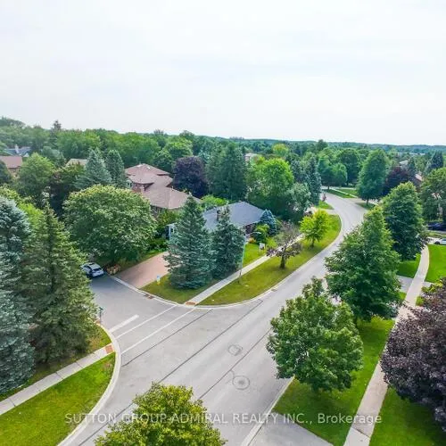 Premium freehold home for sale: 284, Murray, Aurora Village, Aurora