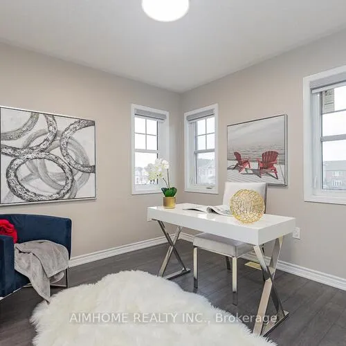 Premium freehold home for sale: 246, Thomas Phillips, Rural Aurora, Aurora