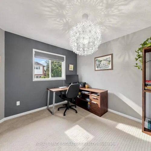 Premium freehold home for sale: 81, Pinnacle, Bayview Wellington, Aurora
