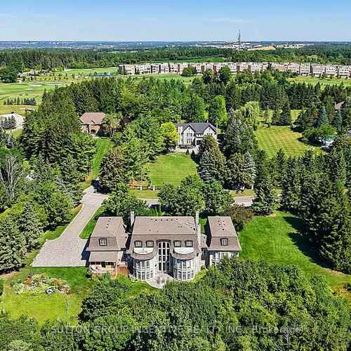 Premium freehold home for sale: 25, Bovair, Bayview Southeast, Aurora