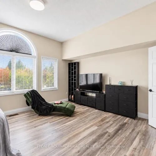 Premium freehold home for sale: 62, Briardale, Aurora Highlands, Aurora