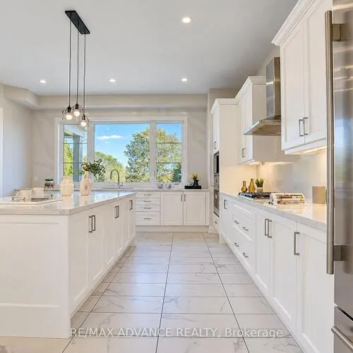 Premium freehold home for sale: 15, Kenneth Campbell, Aurora Highlands, Aurora