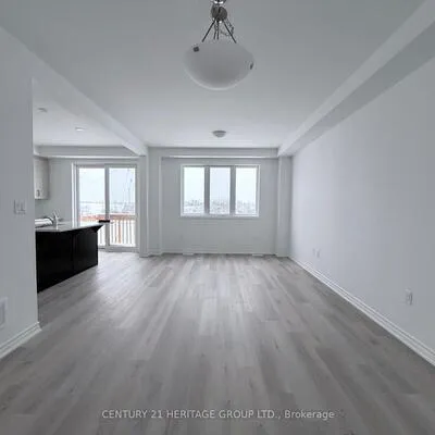 92,&nbsp;Vinewood, Rural Barrie Southeast, Barrie