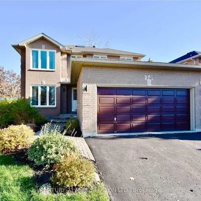 251,&nbsp;Livingstone, West Bayfield, Barrie