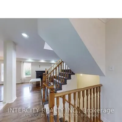 138, Tunbridge, Georgian Drive, Barrie