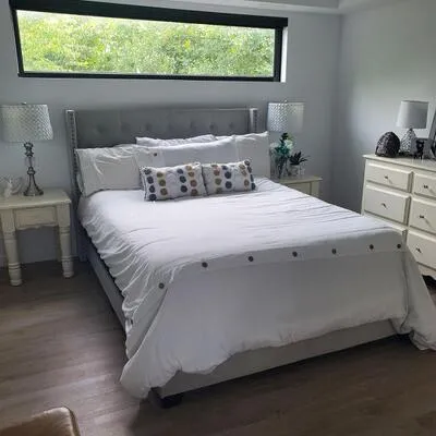 35,&nbsp;Albert, City Centre, Barrie