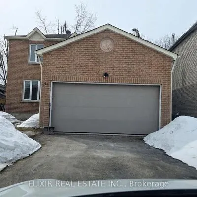 41,&nbsp;Blair, Grove East, Barrie