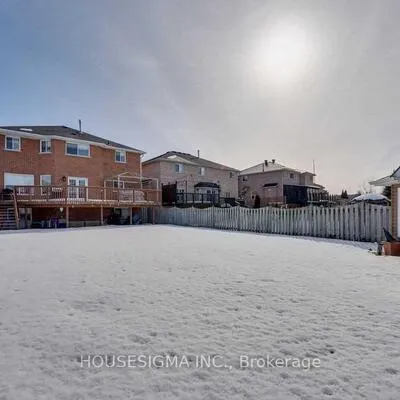 129,&nbsp;Gore, Ardagh, Barrie
