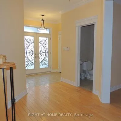 42,&nbsp;Westminster, Innis-Shore, Barrie