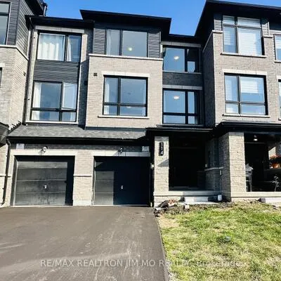 114,&nbsp;Blue Forest, Innis-Shore, Barrie