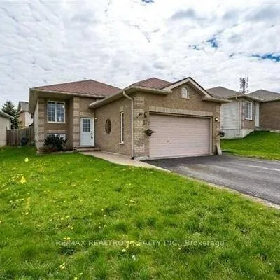 49,&nbsp;Hanmer, East Bayfield, Barrie