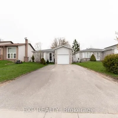 6,&nbsp;Hickling, Grove East, Barrie