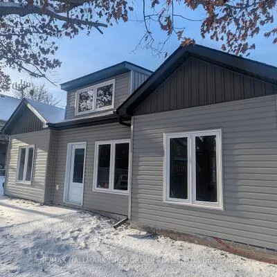 88,&nbsp;Codrington, Codrington, Barrie