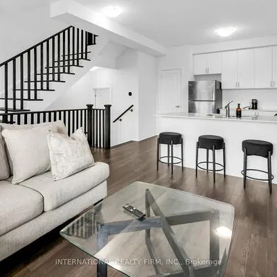148,&nbsp;Turnberry, Painswick South, Barrie