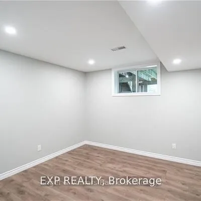19,&nbsp;Loon, Painswick South, Barrie