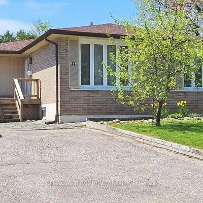 17,&nbsp;Daphne, Cundles East, Barrie