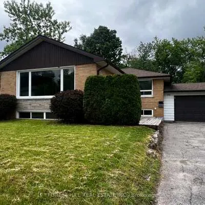 244,&nbsp;St Vincent, Grove East, Barrie