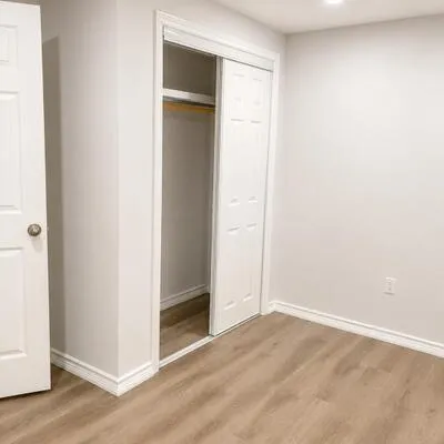 28,&nbsp;Leggott, Painswick North, Barrie