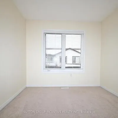 90,&nbsp;SOVEREIGN'S, Innis-Shore, Barrie