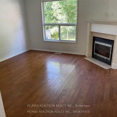 158,&nbsp;Taylor, Bayshore, Barrie