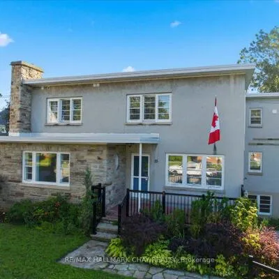 15,&nbsp;Parkside, Queen's Park, Barrie