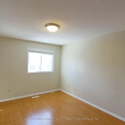 80,&nbsp;Hadden, Cundles East, Barrie