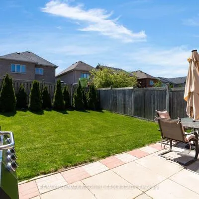 55,&nbsp;Forsyth, West Bayfield, Barrie
