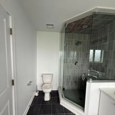 10,&nbsp;Blue Forest, Innis-Shore, Barrie