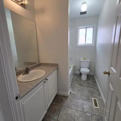 48,&nbsp;Ambler Bay, Georgian Drive, Barrie