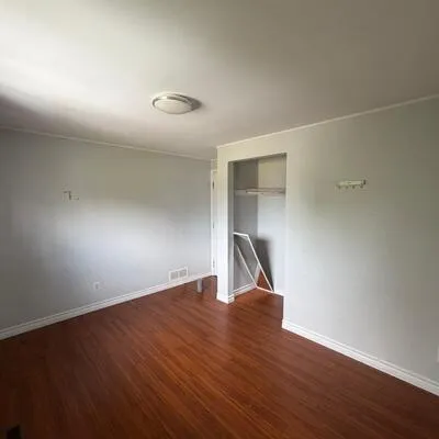 280,&nbsp;Cook, Grove East, Barrie