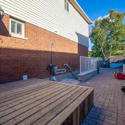 61,&nbsp;Neelands, West Bayfield, Barrie