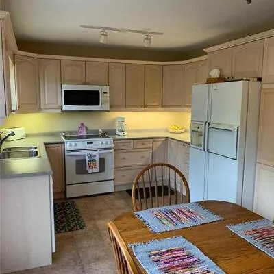 76,&nbsp;Mayfair, Ardagh, Barrie